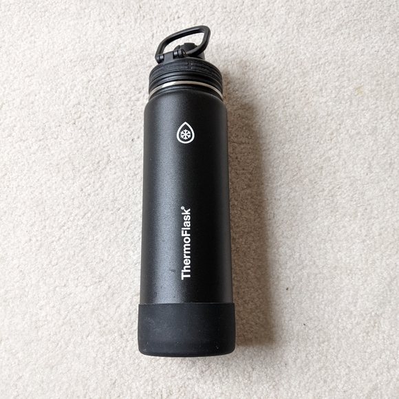 Thermoflask Other - Thermoflask black stainless steel insulated hot cold water bottle NEW 24…